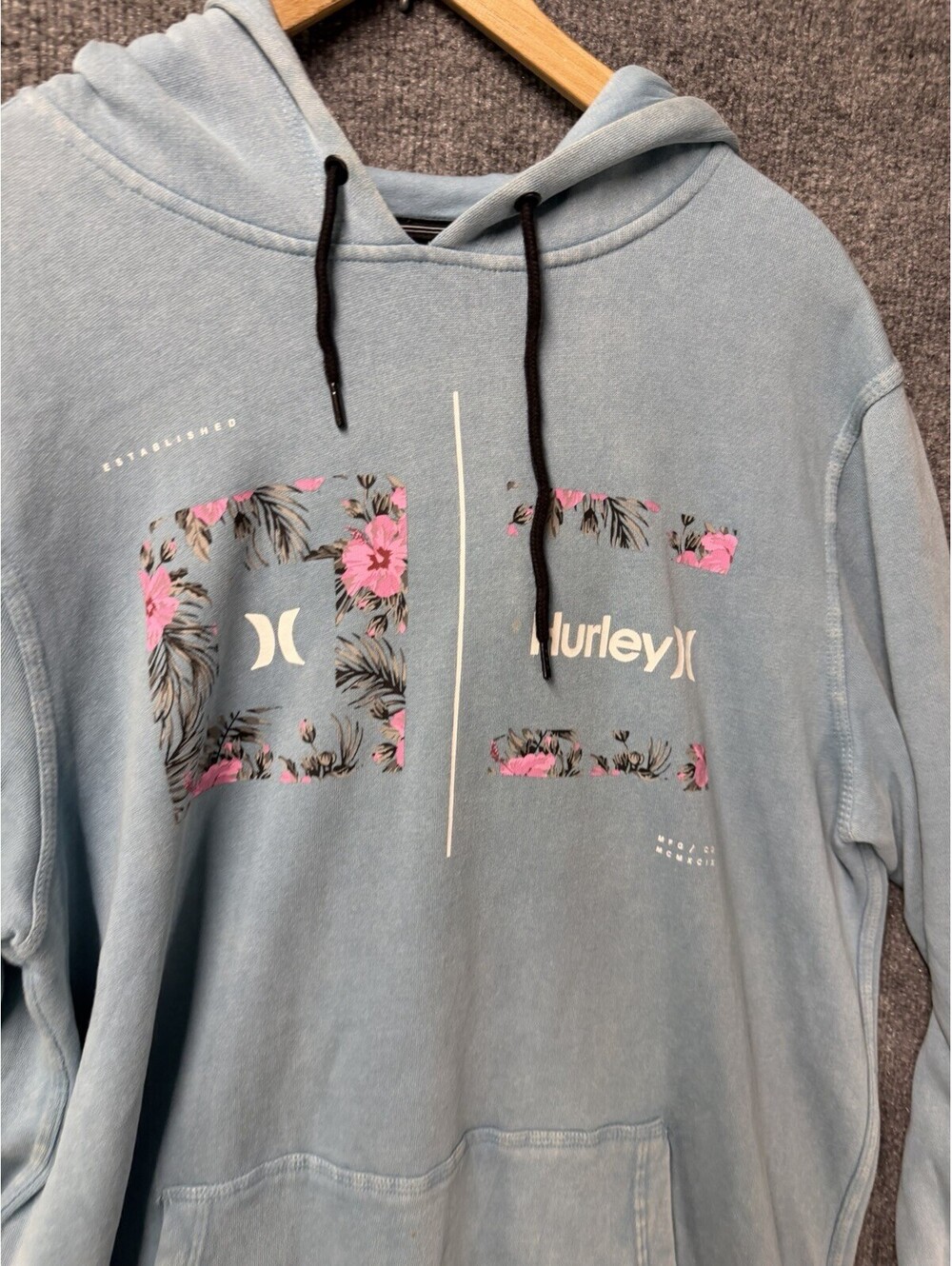Hurley Floral Logo Hoodie Men’s L Light Blue Soft Fleece See Pics 👀🔥 - Picture 2 of 5